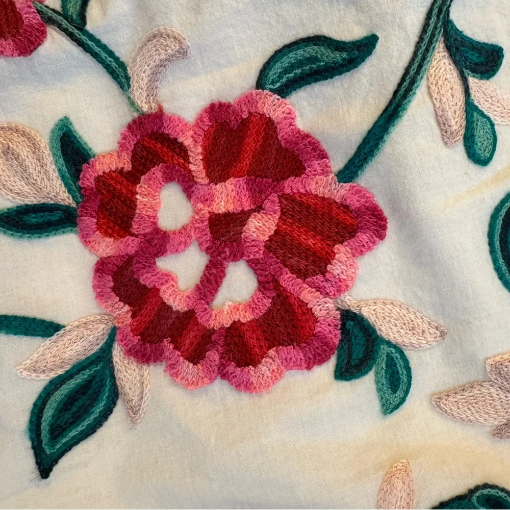 Chelsea and Violet Flower Embroidered Dress Size XS. - Picture 7 of 8